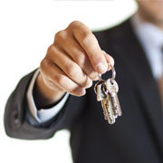 realtor giving keys